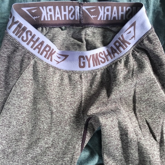 Purple gymshark flex leggings - Picture 2 of 2
